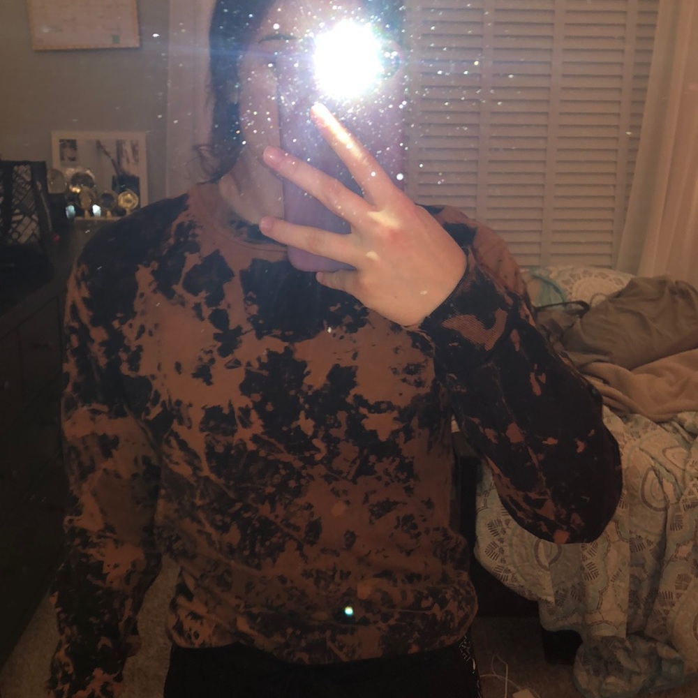 bleach dyed long sleeve shirt